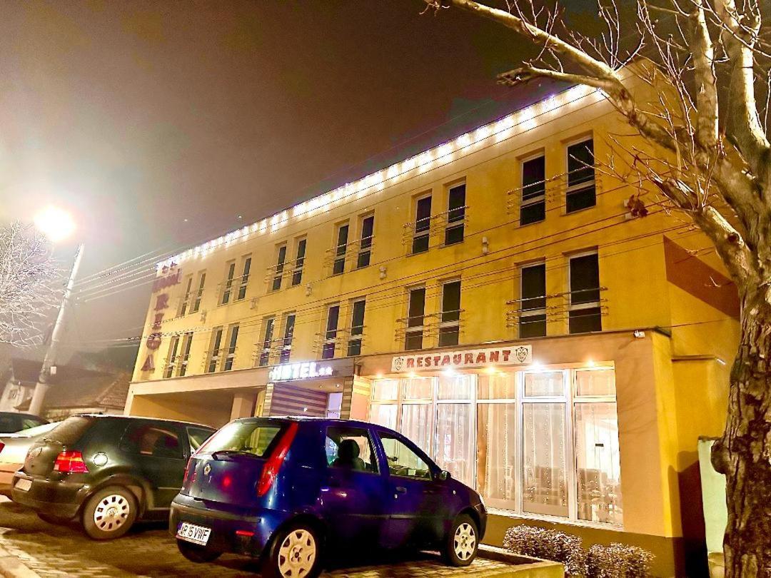 Hotel Riga 아라드 외부 사진